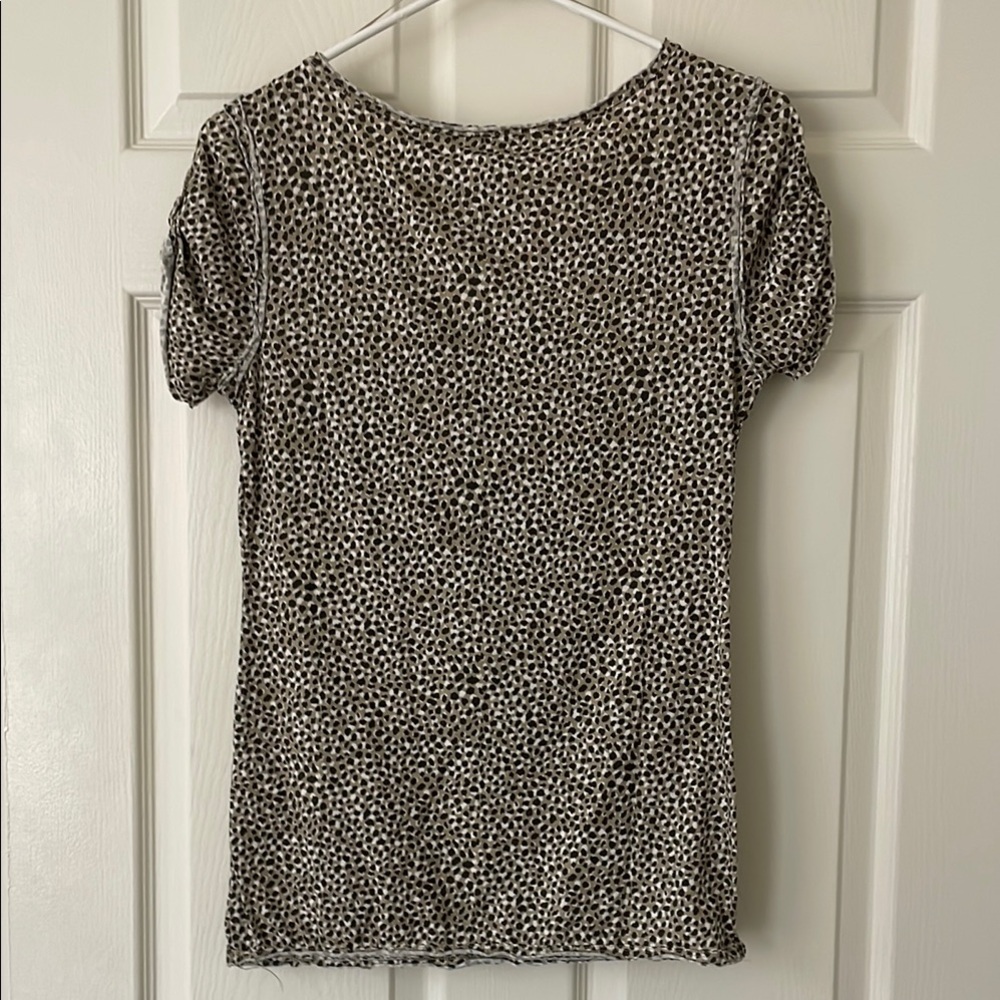 $2! 5 for $10 🔥H&M Animal Leopard Print Scoop Neck Short Sleeve Sz M - Picture 2 of 9